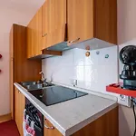 Happy Guest - Mountain Panorama